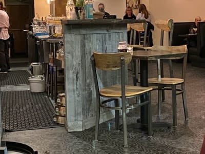 Box Bar
