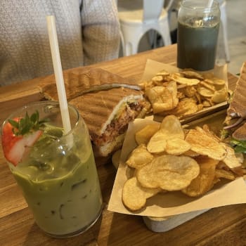 Goji Berry - Eatery & Bakery restaurant in Phoenix