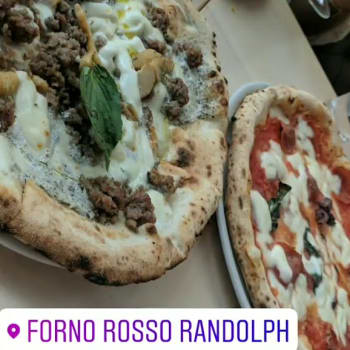 Forno Rosso Pizzeria Napoletana restaurant in Chicago
