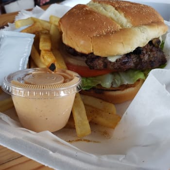 New Harvest Cafe & Grill restaurant in Orlando