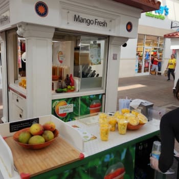 Mango Fresh at International Premium Outlets