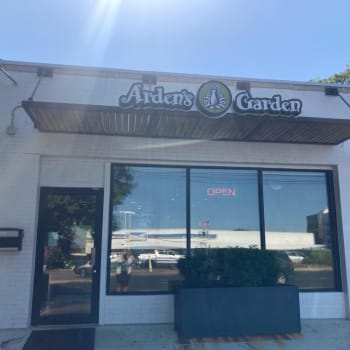 Arden's Garden Juice Bar & Smoothies Howell Mill