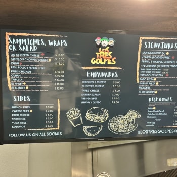 Los Tres Golpes