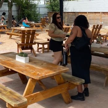 Double Trouble restaurant in Austin