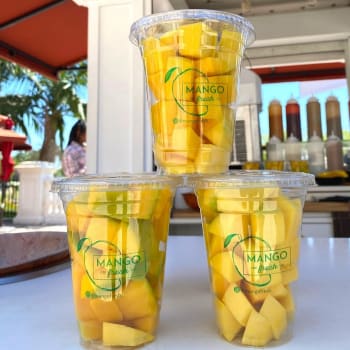 Mango Fresh at International Premium Outlets