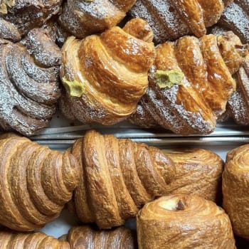 Clementine Bakery restaurant in New York