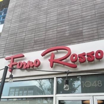 Forno Rosso Pizzeria Napoletana restaurant in Chicago