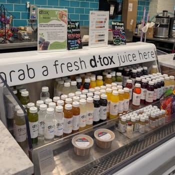 Dtox Juice Midtown - Whole Foods Market restaurant in Atlanta